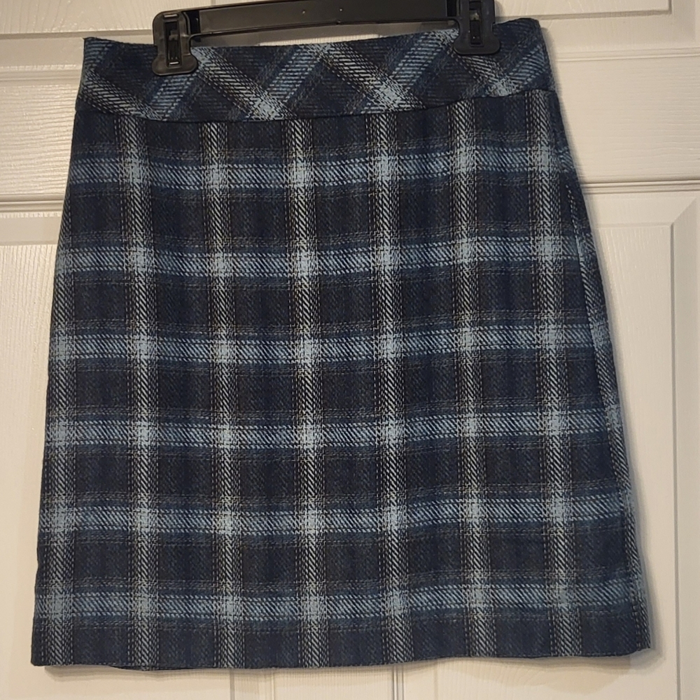 Women's Talbots Wool Blend Navy and Brown Plaid Skirt Size 10P